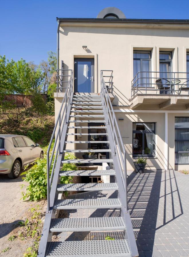 House 22A Studio Apartments Каунас Экстерьер фото