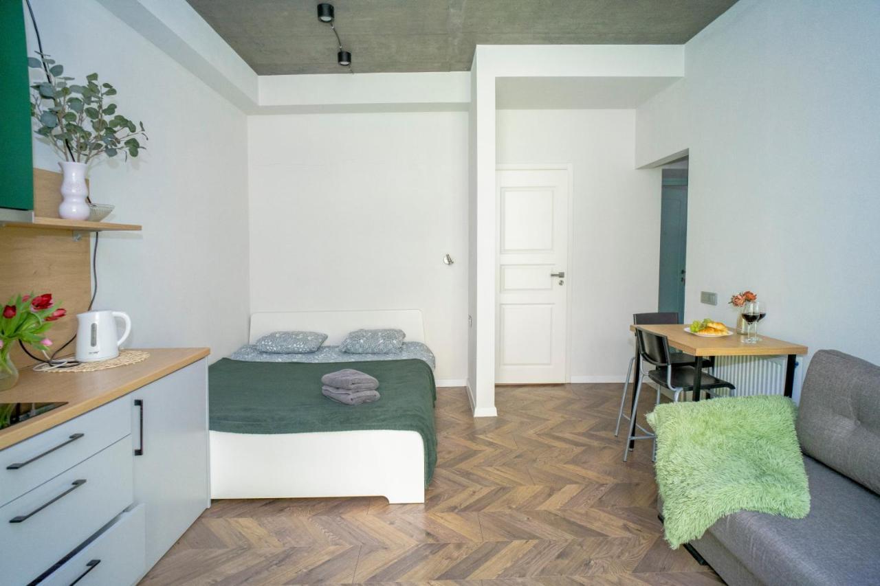 House 22A Studio Apartments Каунас Экстерьер фото