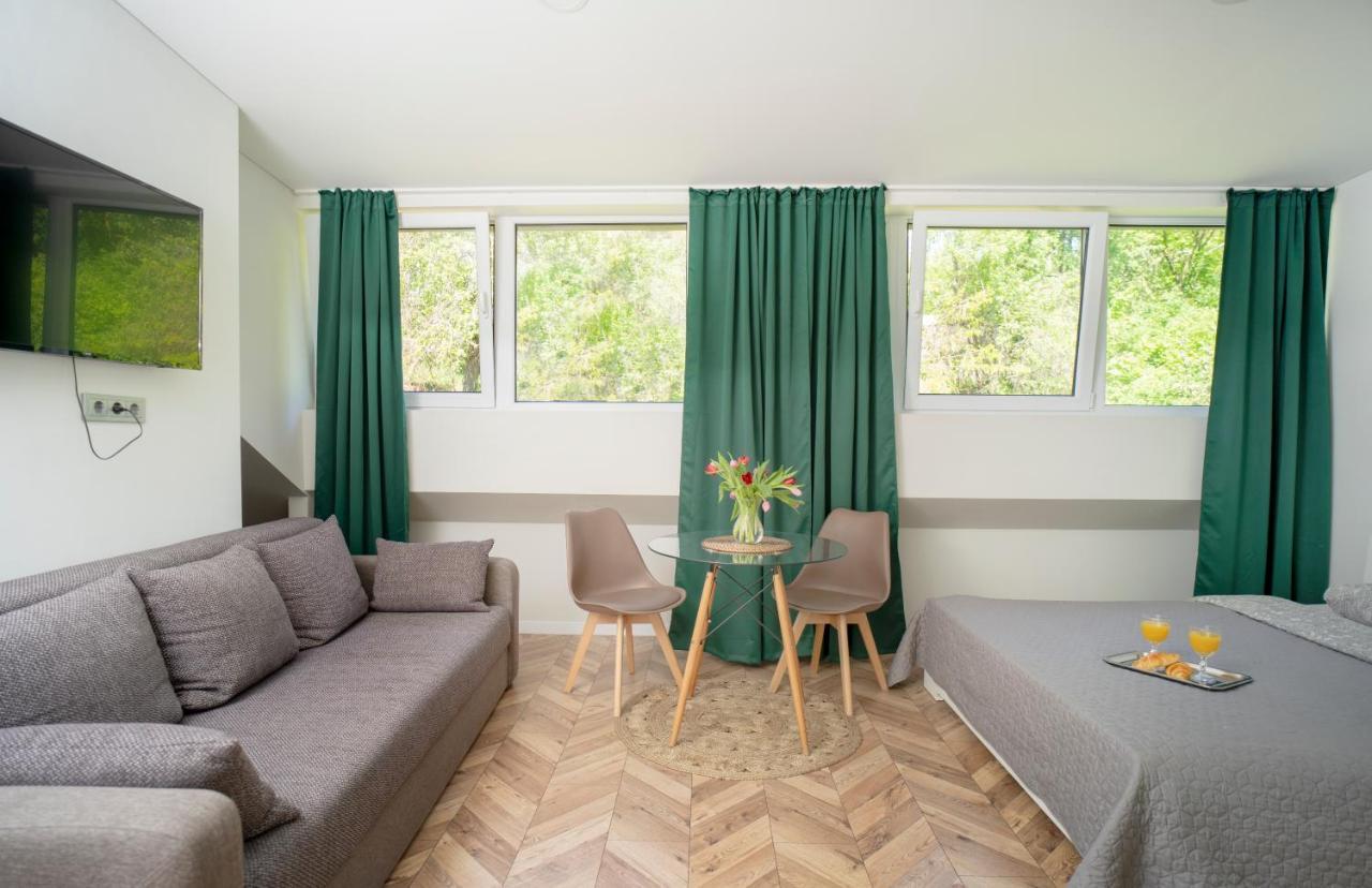 House 22A Studio Apartments Каунас Экстерьер фото